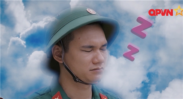 Khắc Việt ngủ gật trong giờ huấn luyện, run đến quên lời hát bài hát - Tin sao Viet - Tin tuc sao Viet - Scandal sao Viet - Tin tuc cua Sao - Tin cua Sao