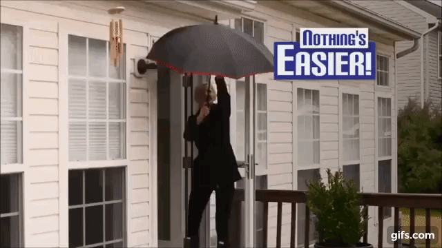 
Với chiếc ô này thì chạy vào nhà tránh mưa sẽ nhanh hơn.