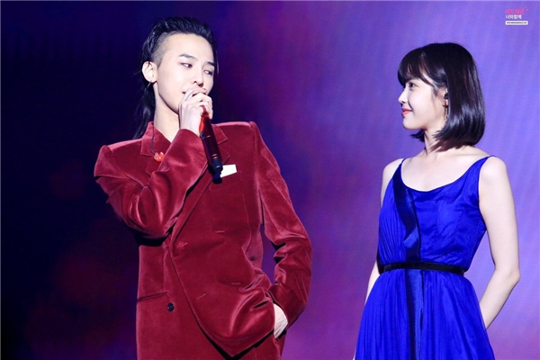 
G-Dragon - IU: hai ngôi sao đình đám của K-pop nếu chơi thân với nhau sẽ thế nào?