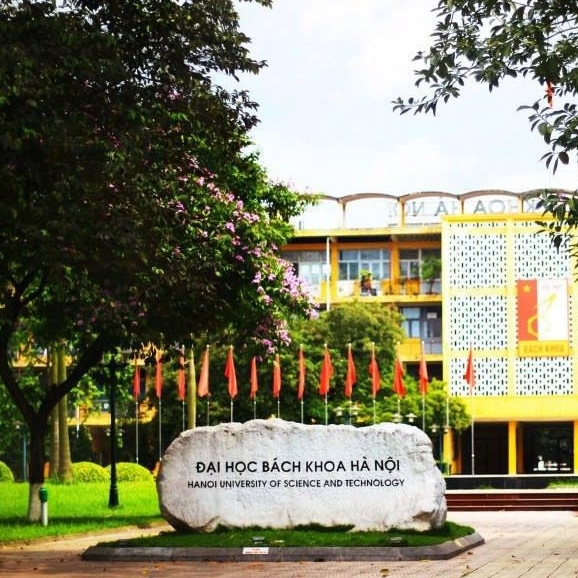 
Bách khoa Hà Nội vươn lên thành đại học tốt nhất trong cả nước.