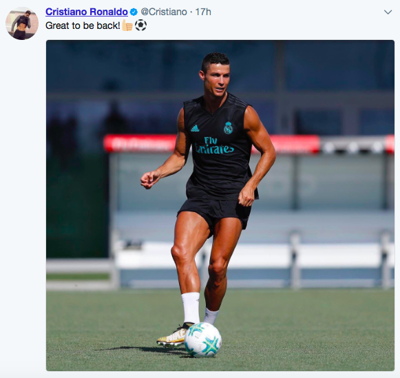
Ronaldo chia sẻ trên trang Twitter cá nhân với dòng trạng thái: "Thật tốt khi được trở lại".