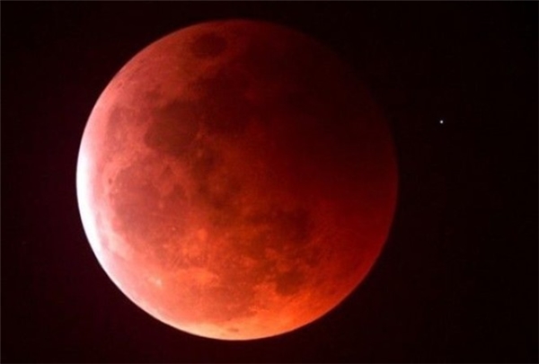
Mặt trăng máu sẽ xuất hiện vào rạng sáng ngày 8/8 theo giờ Việt Nam.