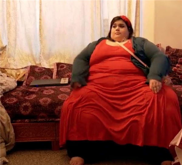 Bạn tin được không, cô gái này nặng 300kg đã lột xác sau khi giảm 113kg