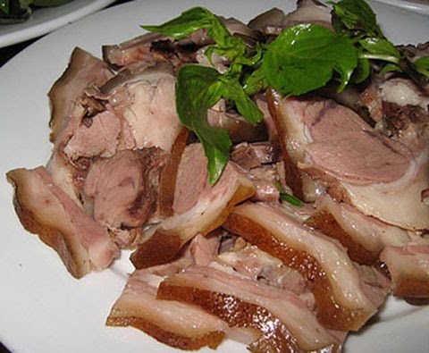 
Thịt chó là món được ưa chuộng tại Việt Nam.