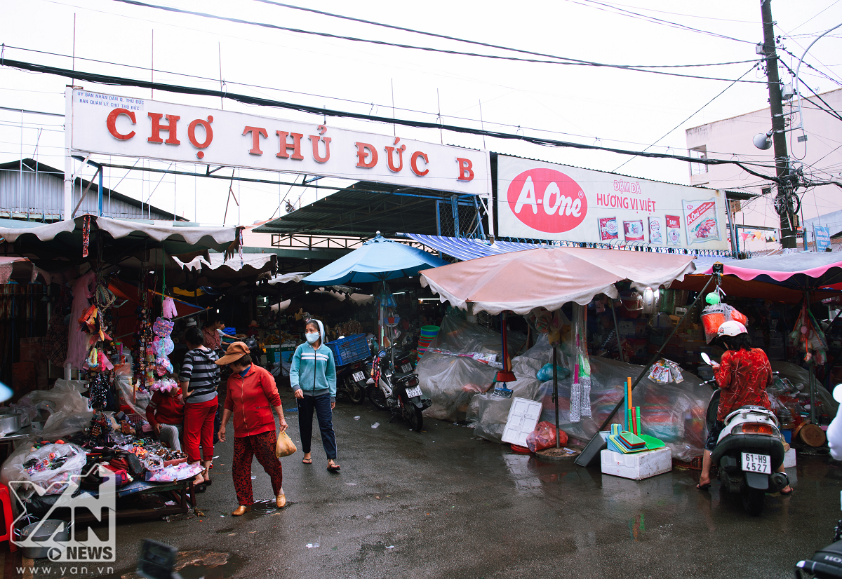 4 khu chợ lâu đời nức tiếng Sài Gòn, ai đi xa cũng nhớ