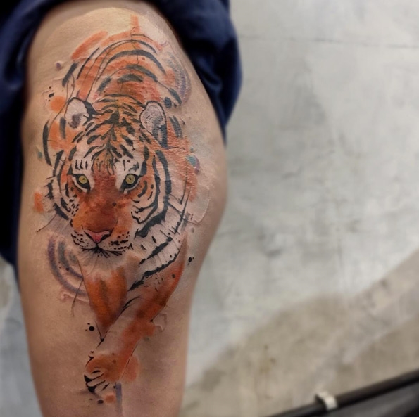 Transforming Body Imperfections into Artistic Accents with Scar Tattoos