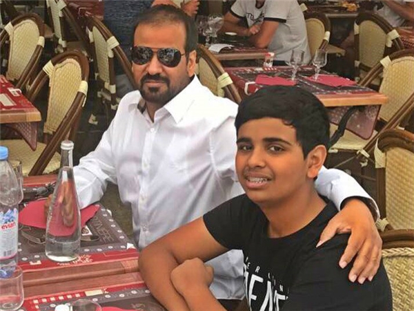 Thiếu gia Dubai 15 tuổi ngập trong hàng hiệu, nuôi 400 động vật