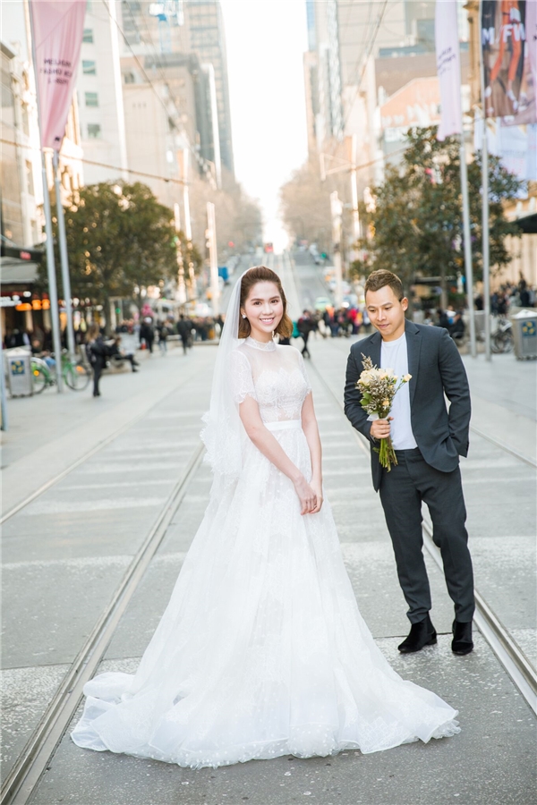 Vừa xác nhận có bạn trai mới, Ngọc Trinh khoe ảnh cưới lãng mạn ở Úc