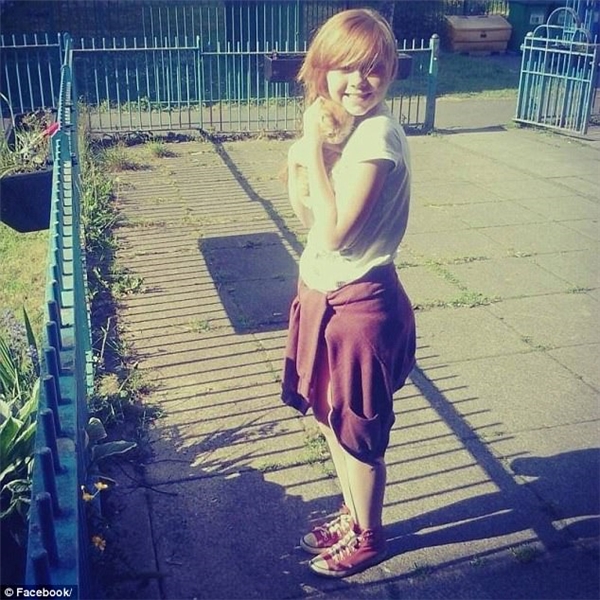 Bất mãn với cân nặng của mình, nữ sinh 14 tuổi treo cổ tự tử trong tủ quần áo