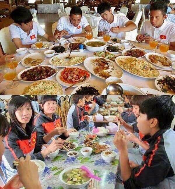 
Hình ảnh gây sốt trong cộng đồng mạng ngày hôm nay khi so sánh bữa ăn của U22 Việt Nam và các người đàn chị ở tuyển bóng đá nữ. (Hình: Internet)