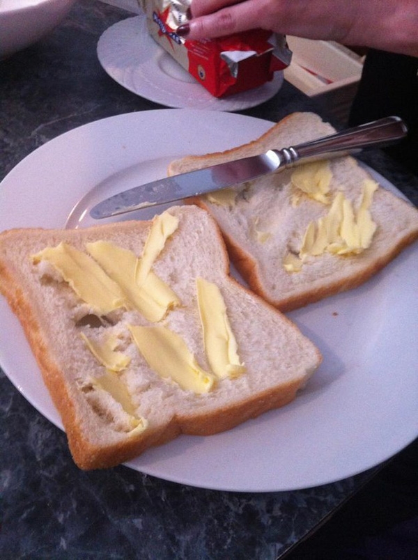 
Tôi hứa sẽ không ăn bánh mì phết bơ nữa đâu.