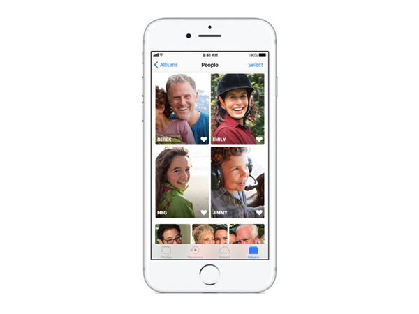 
Định dạng mới: Với định dạng HEIF, người dùng có thể lưu trữ nhiều hình ảnh và video hơn trên thiết bị của mình. Apple nói rằng, số lượng ảnh và video trên iOS 11 có thể lưu lại nhiều gấp hai lần so với thiết bị chạy iOS 10.​