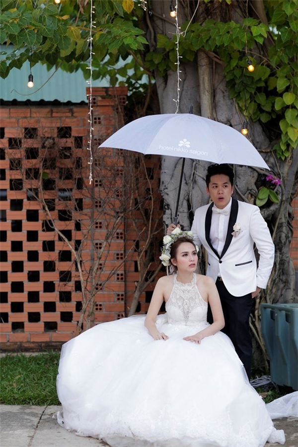 Ngắm nhìn trang phục cưới lộng lẫy của các Hoa hậu Việt