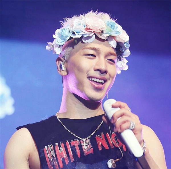
Taeyang đã mang đến cho người hâm mộ một "bữa tiệc" âm nhạc đầy màu sắc trong solo concert của anh.