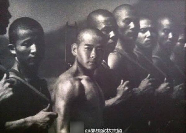 
Bức ảnh được Lâm Chí Dĩnh chia sẻ trên weibo cá nhân cách đây 4 năm bị kiện là vi phạm bản quyền sở hữu.
