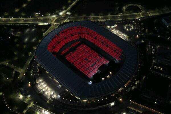  
Sân vận động Yokohama Arena của Nhật Bản lên đến 17,000 chỗ ngồi. - Tin sao Viet - Tin tuc sao Viet - Scandal sao Viet - Tin tuc cua Sao - Tin cua Sao