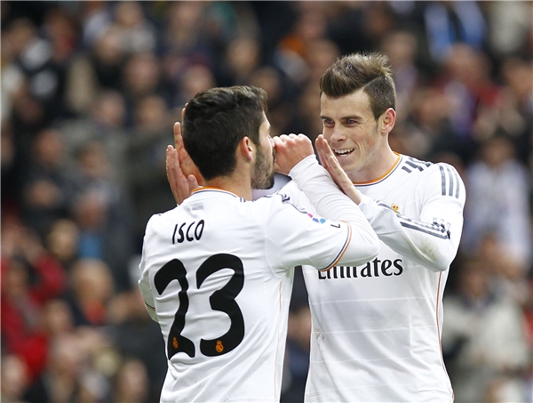 
Theo thông tin từ giới truyền thông Tây Ban Nha, giữa Bale và Isco đã nảy sinh không ít mâu thuẫn, gây lục đục nội bộ Kền kền trắng.