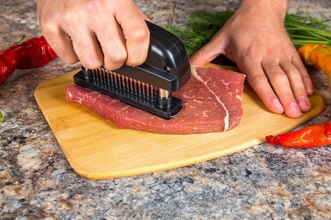 
Với chiếc máy nhỏ nhắn này, bạn có thể nướng miếng thịt bò dày cui của mình trong nháy mắt.