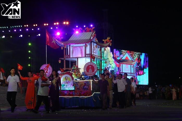 Có gì ở lễ hội Trung thu độc đáo nhất Việt Nam khiến hàng nghìn người đổ về chiêm ngưỡng?