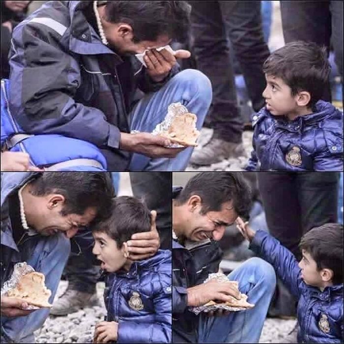 
Một người tị nạn Syria bật khóc trong sự bất lực vì không thể kiếm được thức ăn. Bên cạnh là con trai anh đang cố an ủi bố mình.