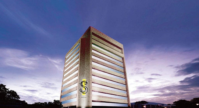 
Khách sạn 11 triệu USD của Uông Tiểu Phi.