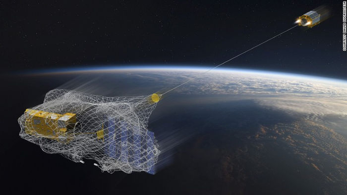 Cơ quan Vũ trụ Châu Âu đang nghiên cứu dùng lưới để thu gom một phần trong tổng số 7.000 tấn rác vũ trụ bay quanh trái đất. Ảnh: Cơ quan Vũ trụ Châu Âu.