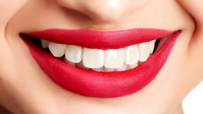 Răng trắng đẹp chỉ bằng trái cây, bật mí quá tuyệt dành cho các cô nàng hay cười