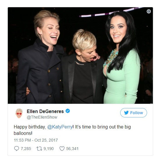 
Bức ảnh khiến Ellen DeGeneres (giữa) bị chỉ trích.