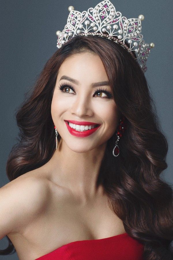 
Phạm Hương, sinh ngày 4/9/1991, năm 2015 đăng quang Hoa hậu Hoàn vũ Việt Nam​. - Tin sao Viet - Tin tuc sao Viet - Scandal sao Viet - Tin tuc cua Sao - Tin cua Sao