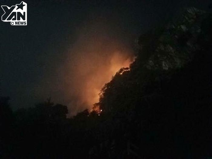 
Vụ cháy bất ngờ xảy ra trên núi Bài Thơ, TP. Hạ Lon