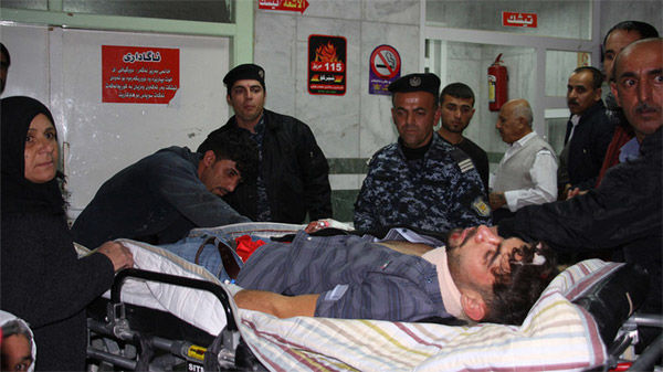 
Những người bị thương đang được cấp cứu tại bệnh viện
