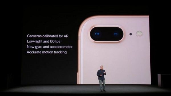 
iPhone X là một trong những smartphone mới nhất của Apple có khả năng quay video 4K với 60 khung hình/giây.