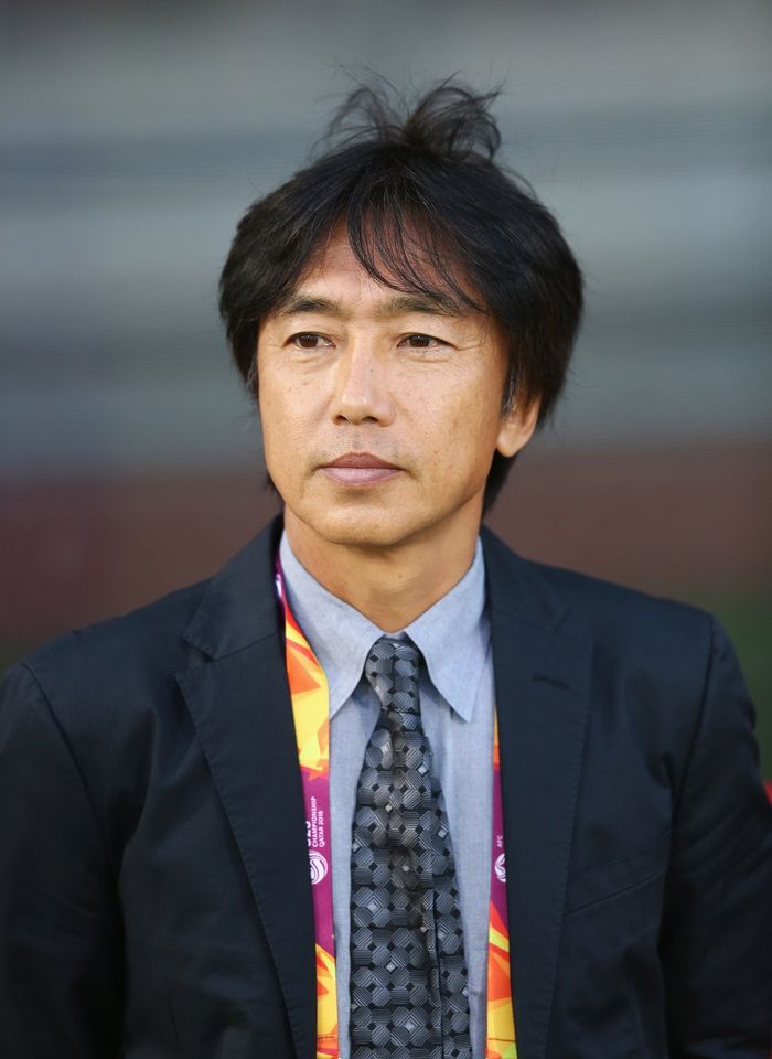 Gia nhập TP.HCM, lương duyên giữa thầy Miura và bóng đá Việt Nam tiếp tục nối dài (Ảnh: Getty Images)