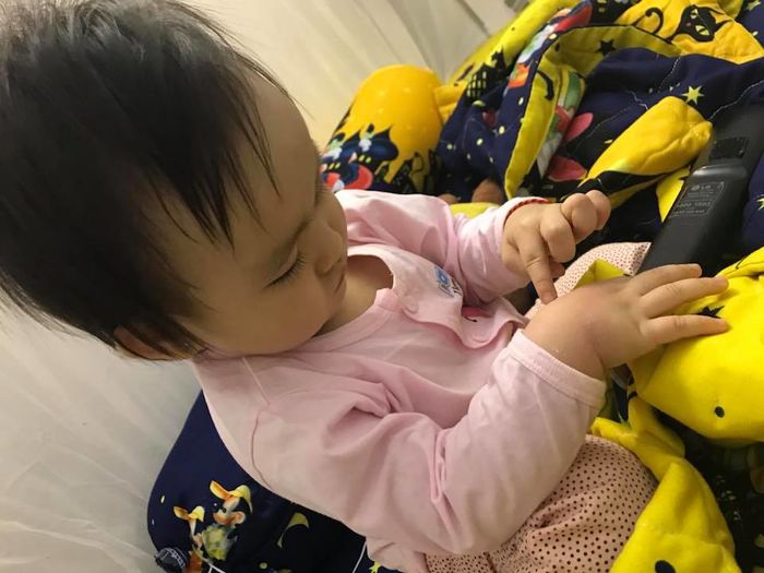 Con gái hơn 1 tuổi bị bỏng, Hồng Quế hối hận, tự trách bản thân vì quá chủ quan - Tin sao Viet - Tin tuc sao Viet - Scandal sao Viet - Tin tuc cua Sao - Tin cua Sao