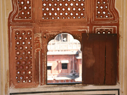 Cung điện gần 1.000 cửa sổ ở Ấn Độ