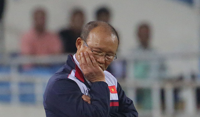 
 HLV Park Hang-seo cần phải cân nhắc kĩ càng trước trận đấu với Thái Lan.