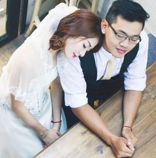 
Kim Nhã và chồng hạnh phúc trong bộ ảnh cưới chụp năm 2014. ​ - Tin sao Viet - Tin tuc sao Viet - Scandal sao Viet - Tin tuc cua Sao - Tin cua Sao