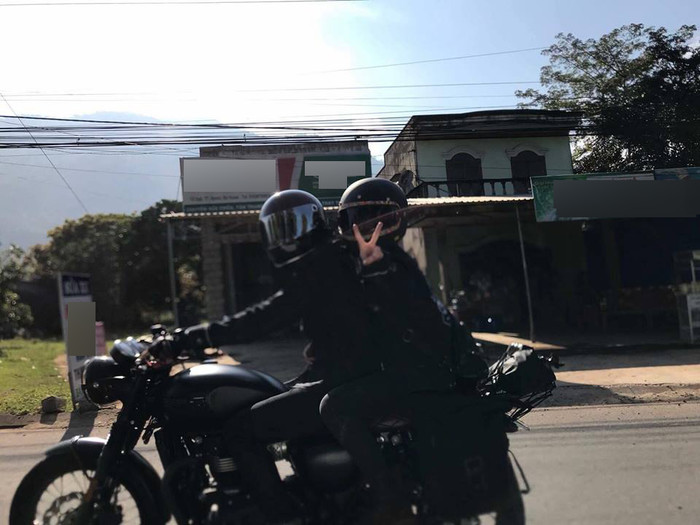 
Vợ chồng Khởi My có chung niềm đam mê du lịch, họ còn sử dụng xe moto để đi đến nhiều địa điểm khác cùng nhau bạn bè. - Tin sao Viet - Tin tuc sao Viet - Scandal sao Viet - Tin tuc cua Sao - Tin cua Sao