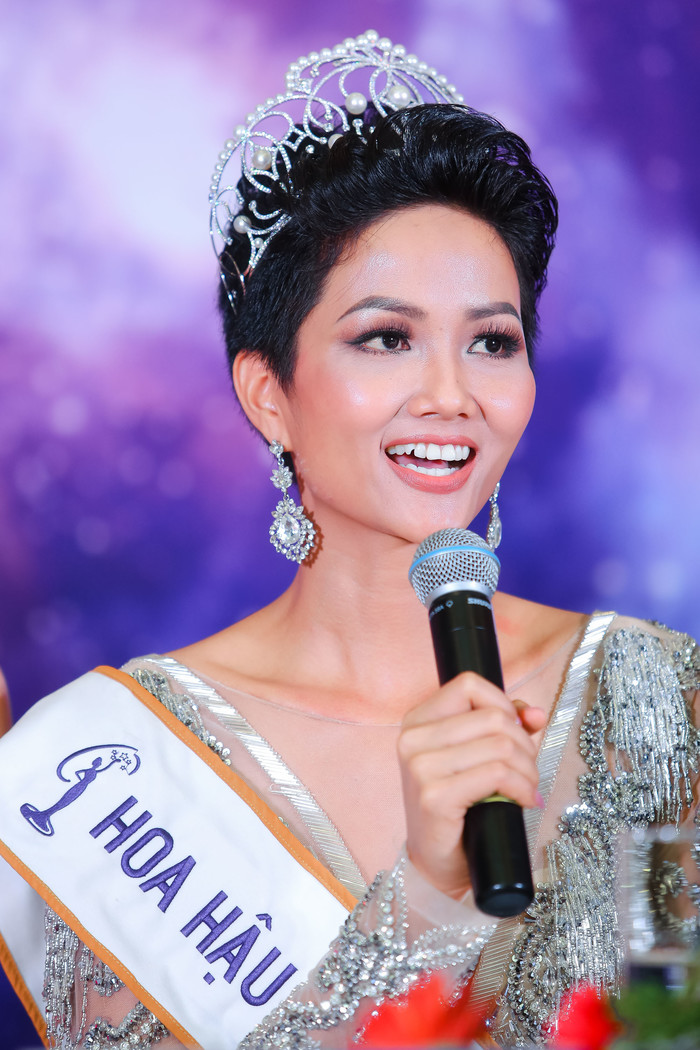 Hoa hậu H'Hen Niê: 