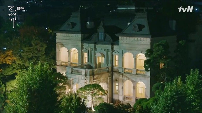 Những ngôi nhà bạc tỉ xuất hiện trong phim truyền hình Hàn Quốc