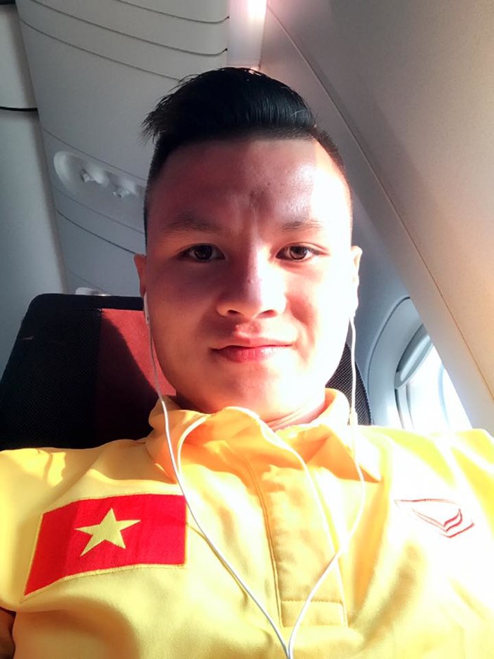 Quang Hải - chàng tiền vệ xuất sắc U23 với gu thời trang giản dị đến không ngờ