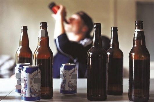 Cảnh báo: Người đỏ mặt khi uống rượu bia có nguy cơ ung thư cao hơn so với người bình thường