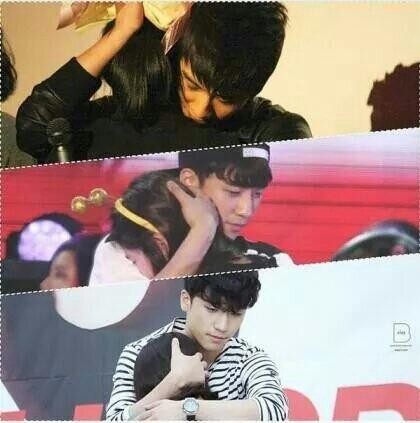 
Seungri luôn dành những cái ôm ấm áp cho người hâm mộ tại các buổi fan meeting