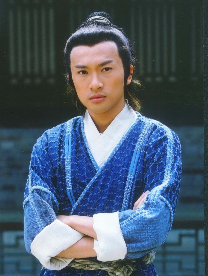 
Tô Hữu Bằng từng tham gia 2 bộ phim được chuyển thể từ tiểu thuyêt của Kim Dung là Ỷ Thiên Đồ Long Ký 2002 vai Trương Vô Kỵ và Thiên Long Bát Bộ 2013 vai Vô Nhai Tử. Anh xếp thứ 11 trong danh sách.