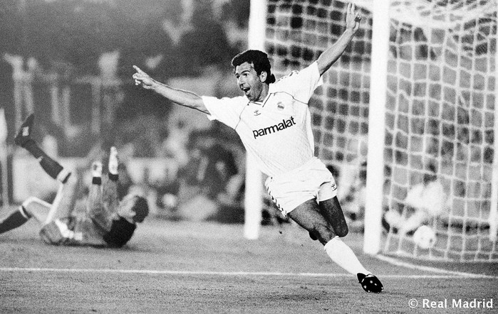 
Juanito giành được danh hiệu vua phá lưới tại La Liga ở mùa giải 1983/84 với 17 bàn thắng.