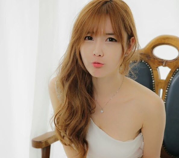 Top những hot girl có khuôn mặt xinh đẹp và thân hình nóng bỏng nhất Hàn Quốc
