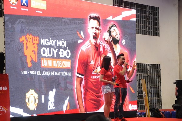 'Đột kích' buổi Big Offline Man United - Liverpool của MUSVN: Ngập tràn sắc đỏ và cảm xúc!