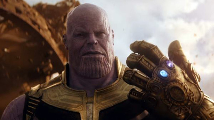 
Mục đích đầu tiên của Thanos khi đến trái đất là để hoàn thành găng tay vô cực.
