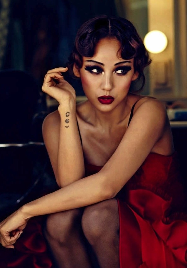 Lee Hyori cực sexy trên bìa tạp chí  VTVVN