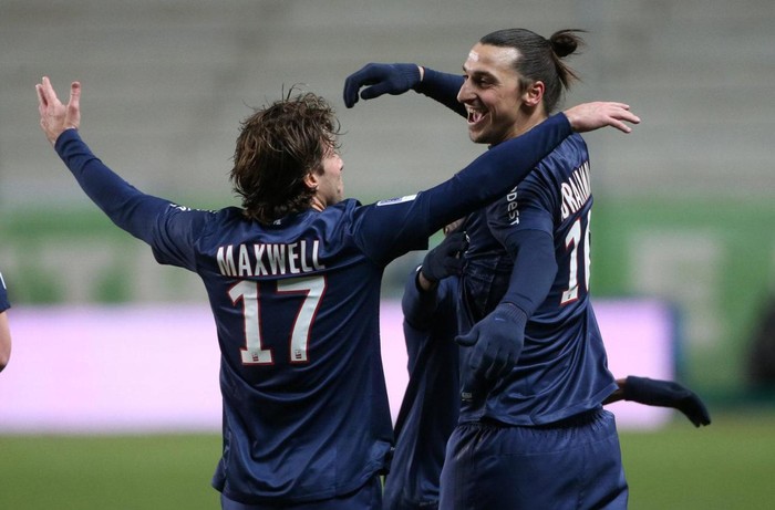 
Zlatan Ibrahimovic và Maxwell Scherrer trở nên thân thiết khi họ cùng nhau thi đấu trong màu áo CLB Ajax. Sau đó hai cầu thủ này gắn bó với nhau khi đầu quân cho Barcelona, Inter Milan và cả PSG. Có thể nói một trong hai ra đi thì gần như người còn lại sẽ đuổi theo để được thi đấu chung cho bằng được.​
